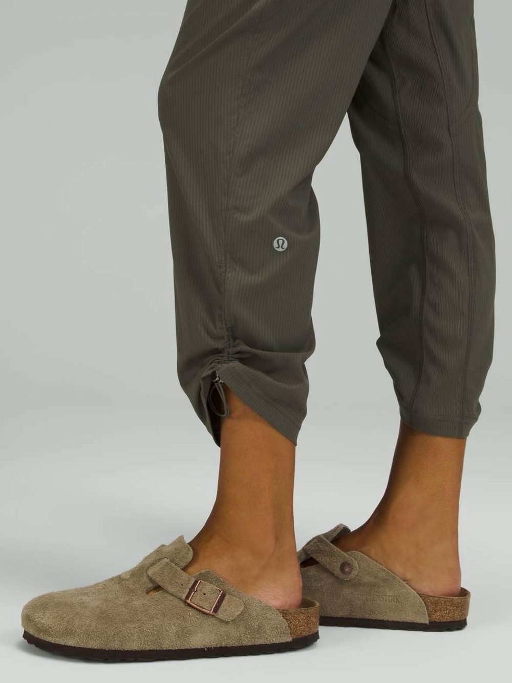 Lululemon Dance Studio Mid-Rise Crop Pant Size 10 Dark Olive